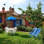 Farm Holidays La Baghera - La Baghera Alta - Angiolino Apartment - Garden