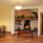 Farm Holidays La Baghera - La Baghera Alta - Donatello Apartment - Living Room
